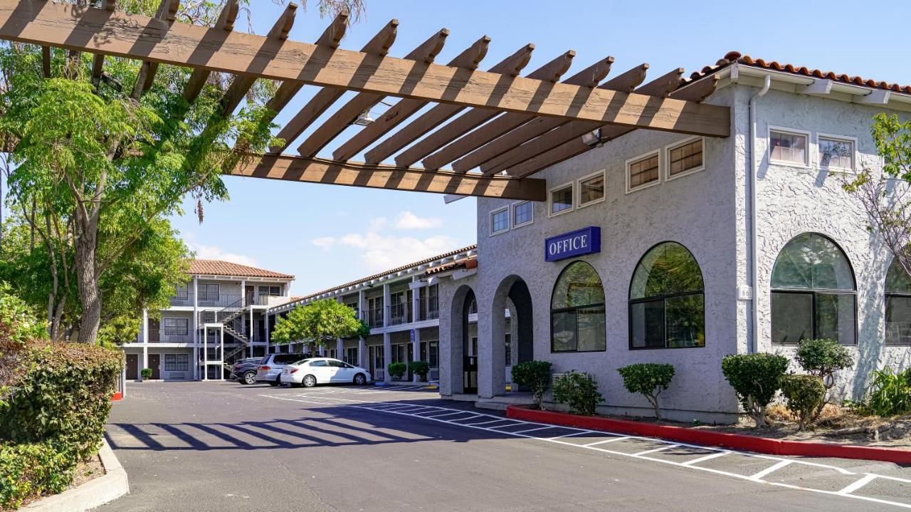 Milpitas Inn Kültér fotó